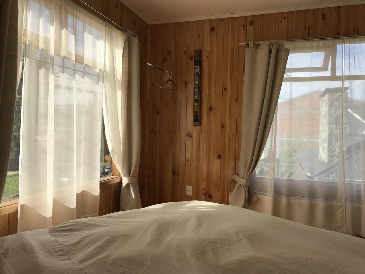 Hostal Los Pioneros プエルト・ナタレス エクステリア 写真